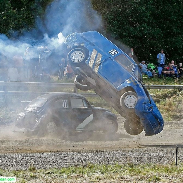 Folkrace på Hokabanan